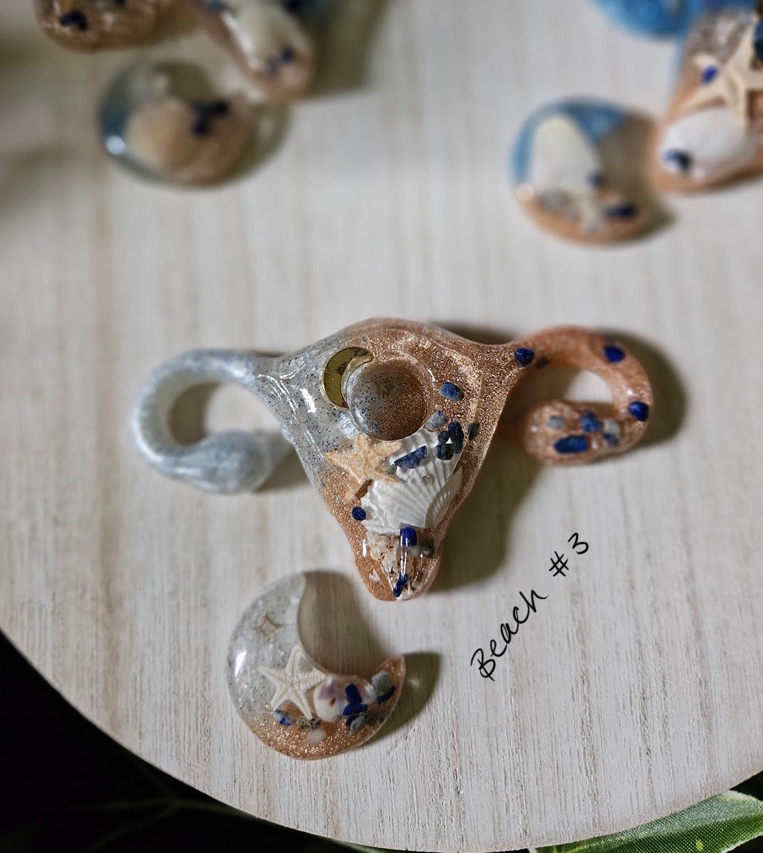 Candleholder with matching crescent moon