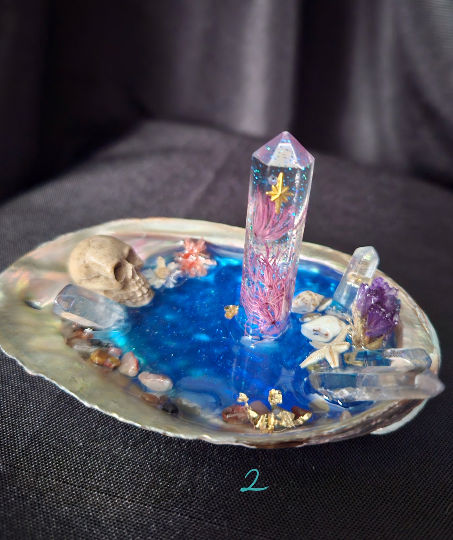 Abalone shell ring holders