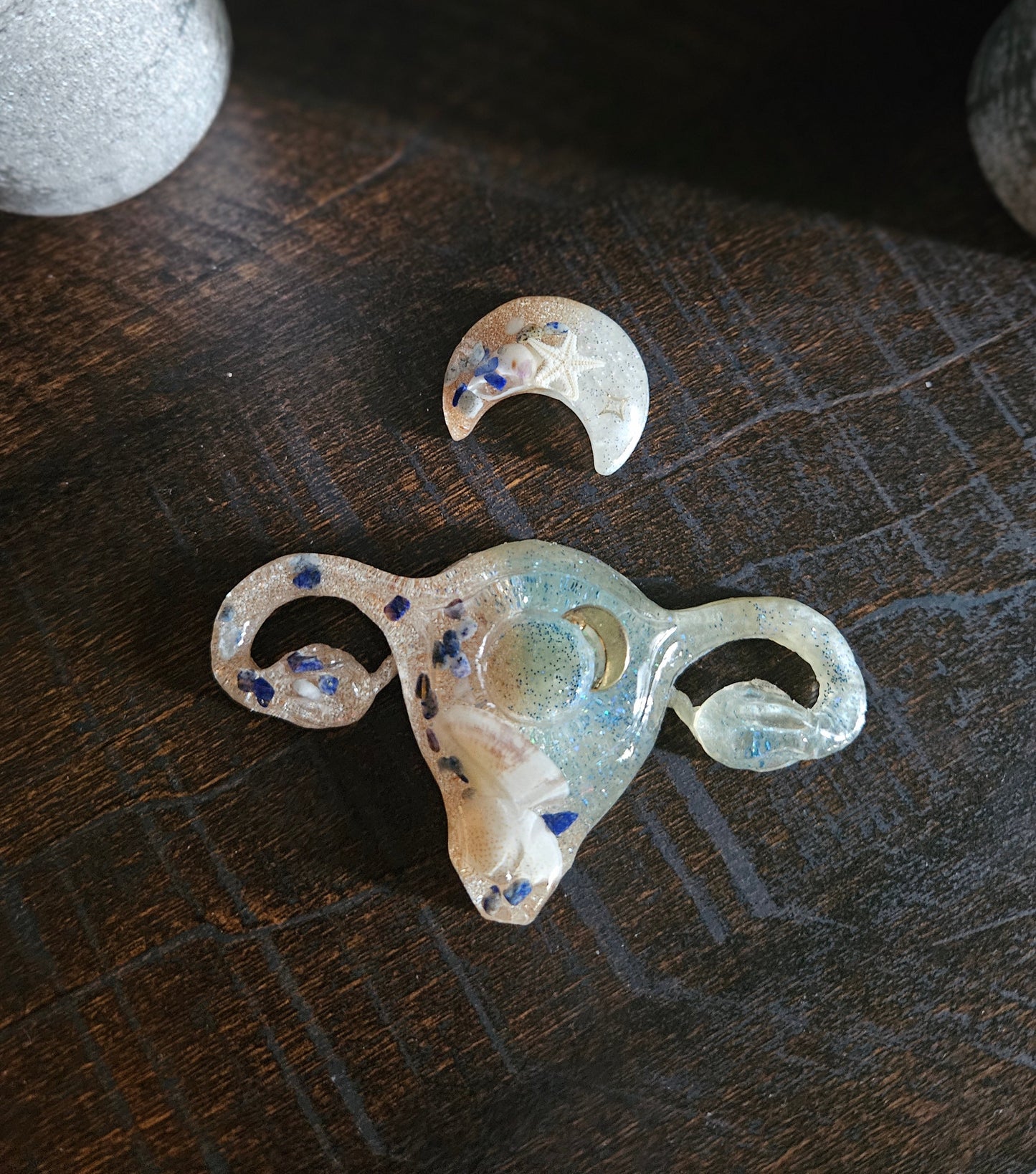 Candleholder with matching crescent moon