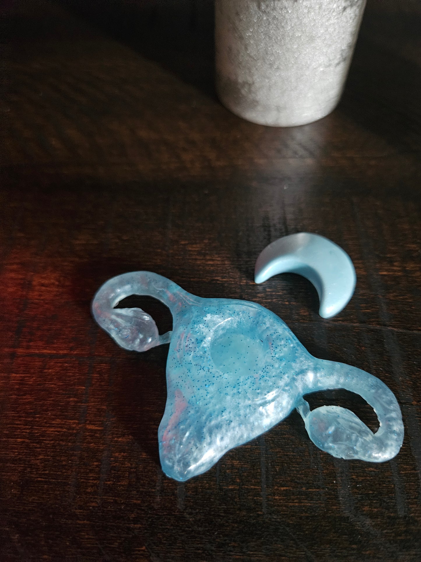 Candleholder with matching crescent moon