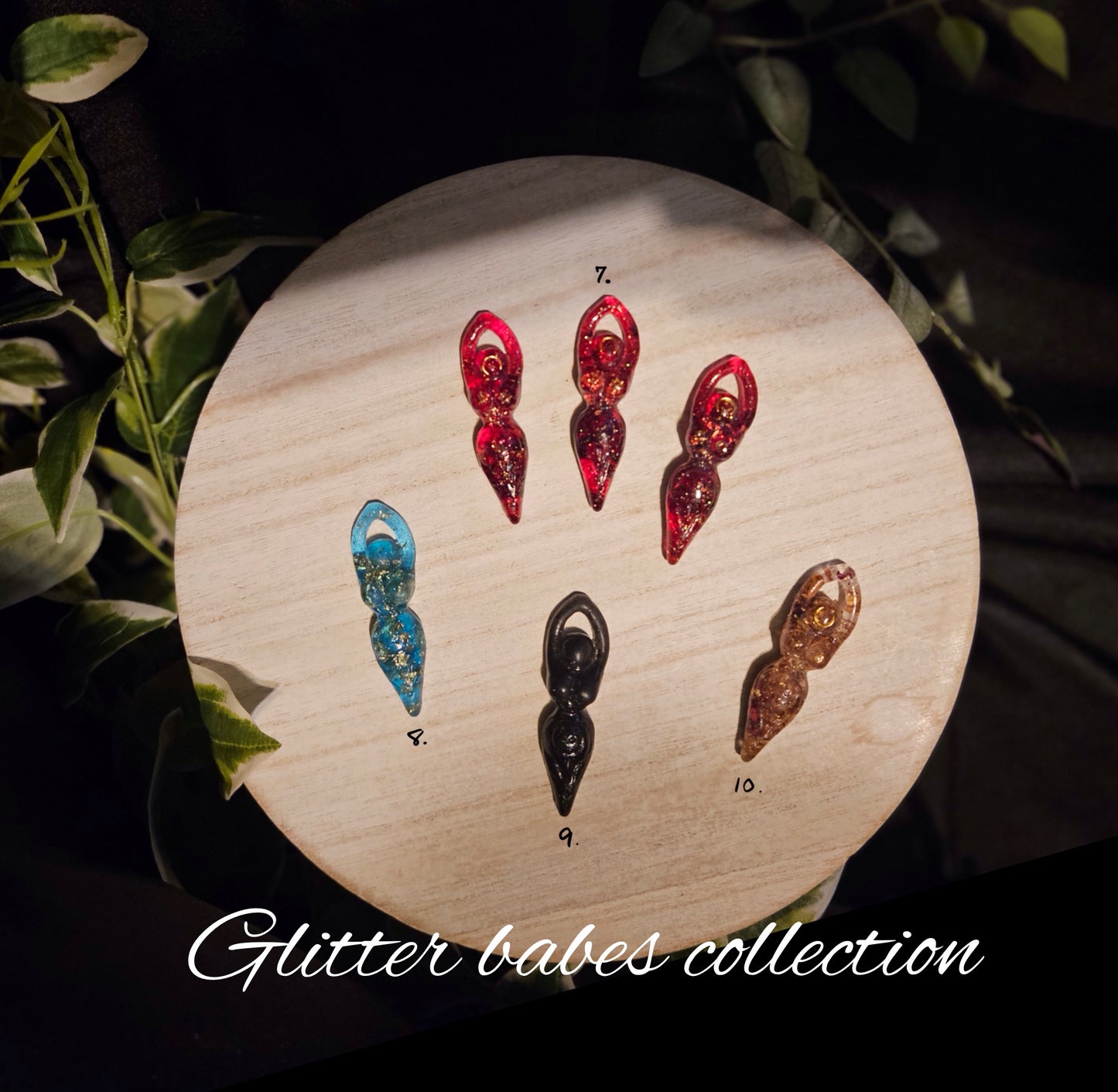 Tiny goddess figurine
