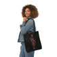 Sera’s dagger tote bag