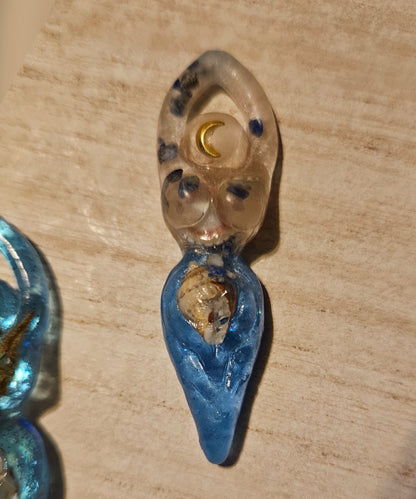 Tiny goddess figurine